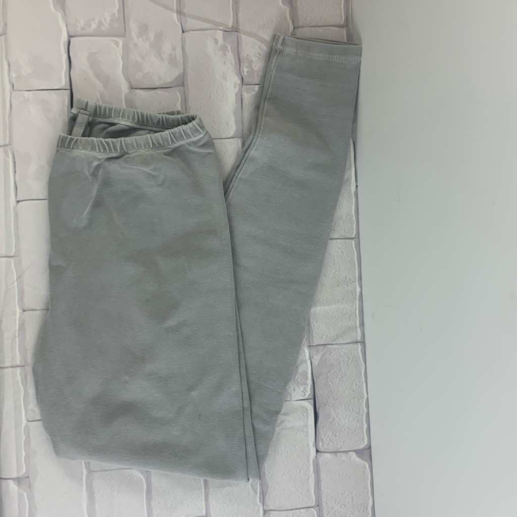 Skims Outdoor Leggings Light Gray Size Medium New!